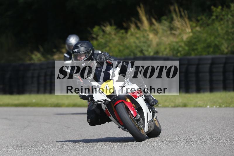 Archiv-2025/26 11.06.2025 Peter Studer have fun ADR/Gruppe blau/1